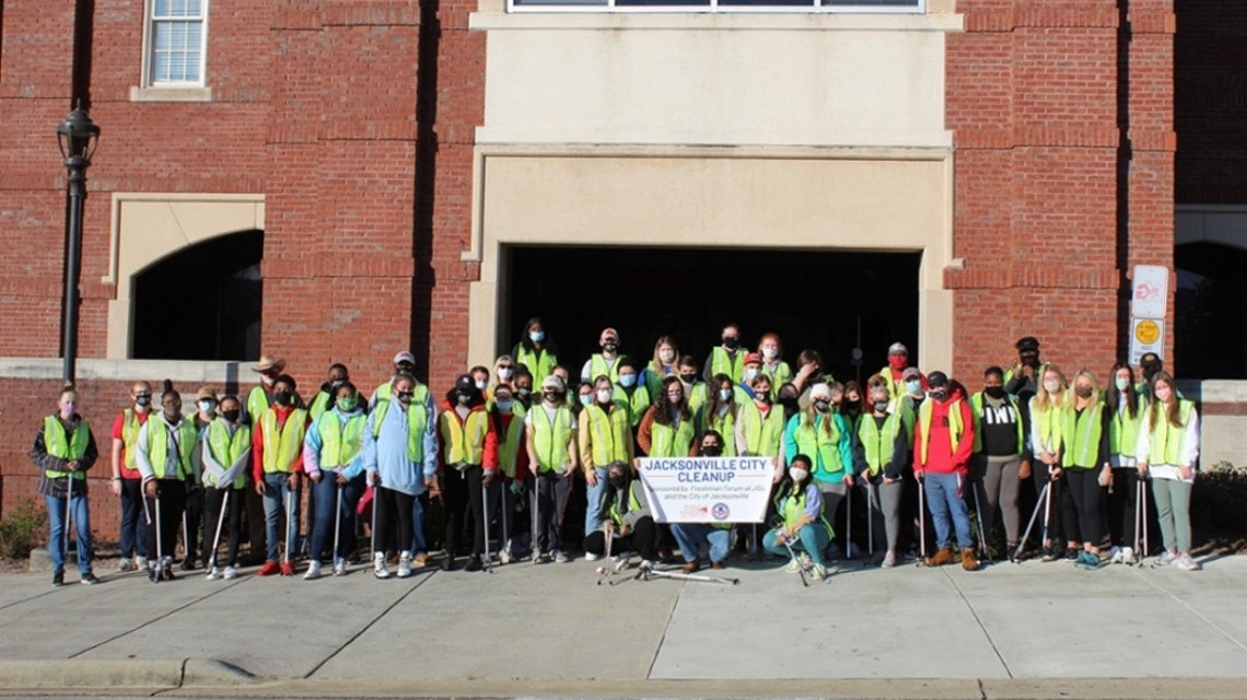 Jacksonville City Clean Up Day Group Picture